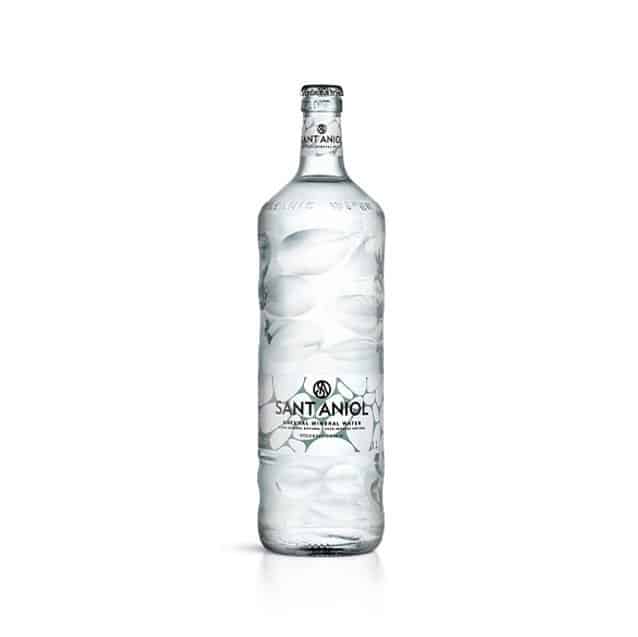Agua botella de cristal reciclado (0,75 l) sant aniol
